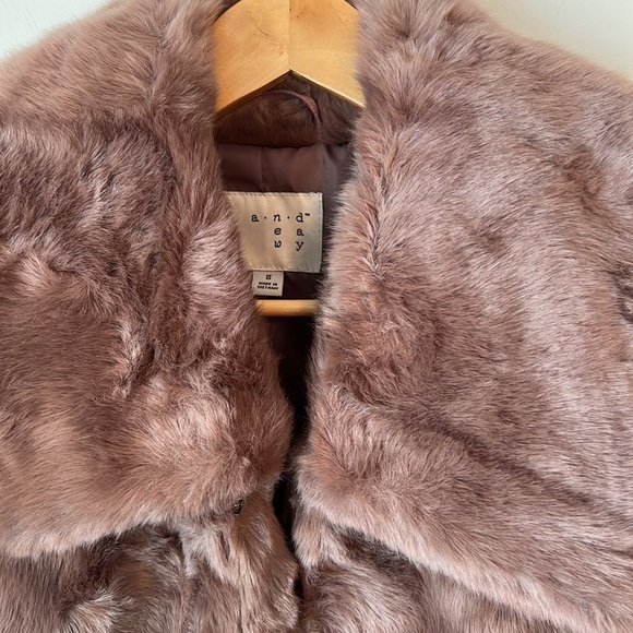 A New Day faux fur coat - Picture 2 of 8